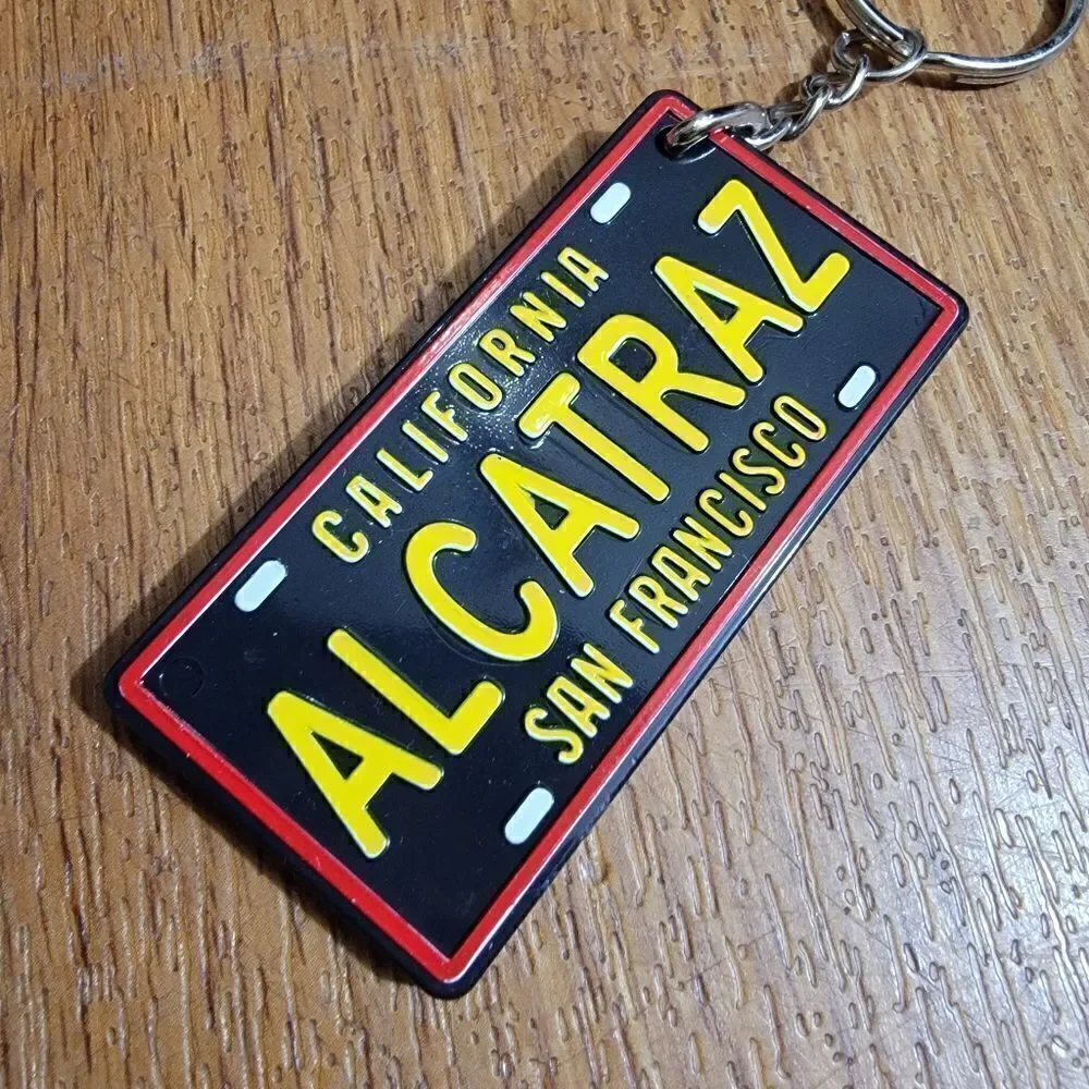California Alcatraz Keychain San Francisco License Plate Black Gold Yellow Red